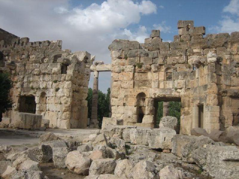 ruins2-cc-most-uncool.jpg