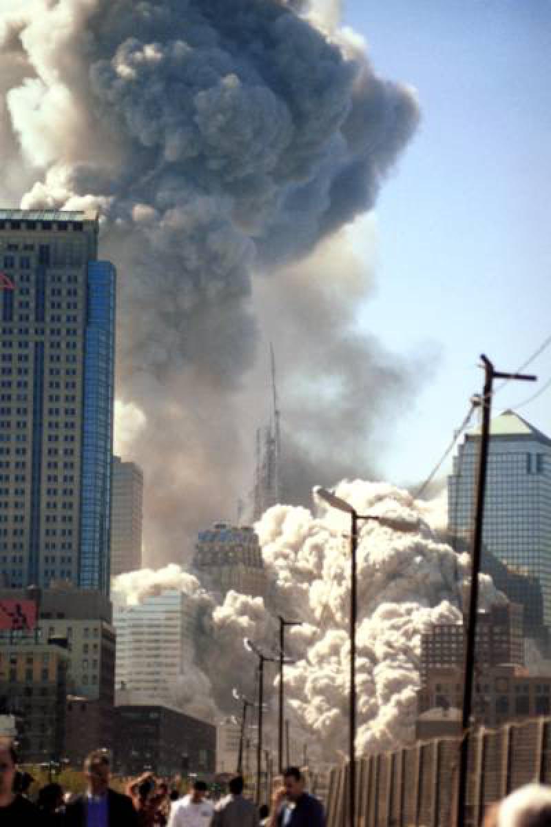 collapse065.jpg