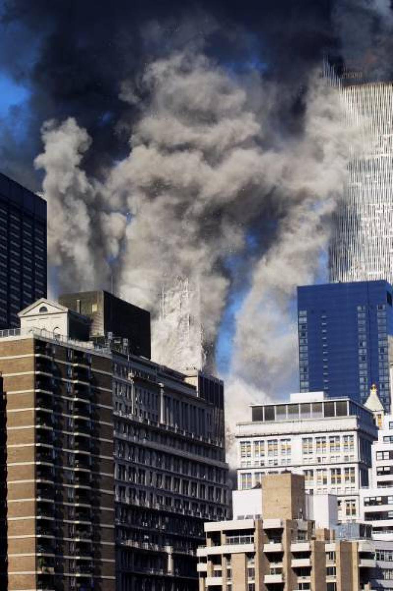 collapse712.jpg