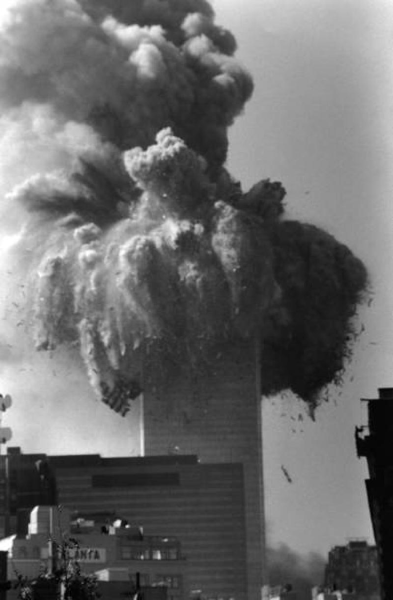 collapse834.jpg